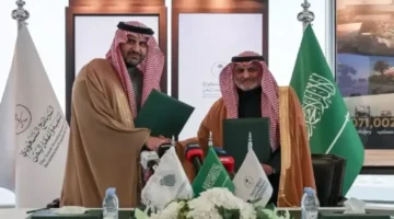 صفقة بمليارات الدولارات.. السعودية توقع اتفاقية لدعم استقرار الاقتصاد في اليمن
